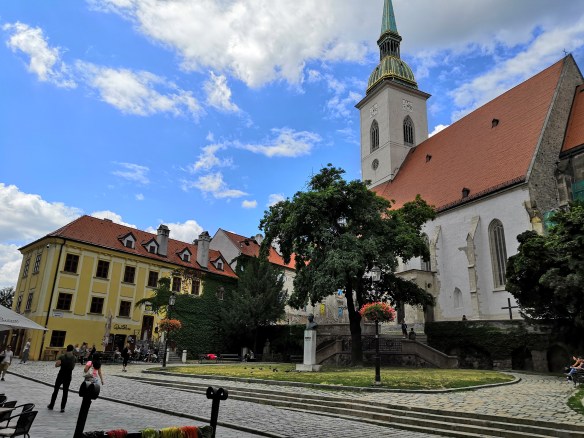 Bratislava centreI.jpg